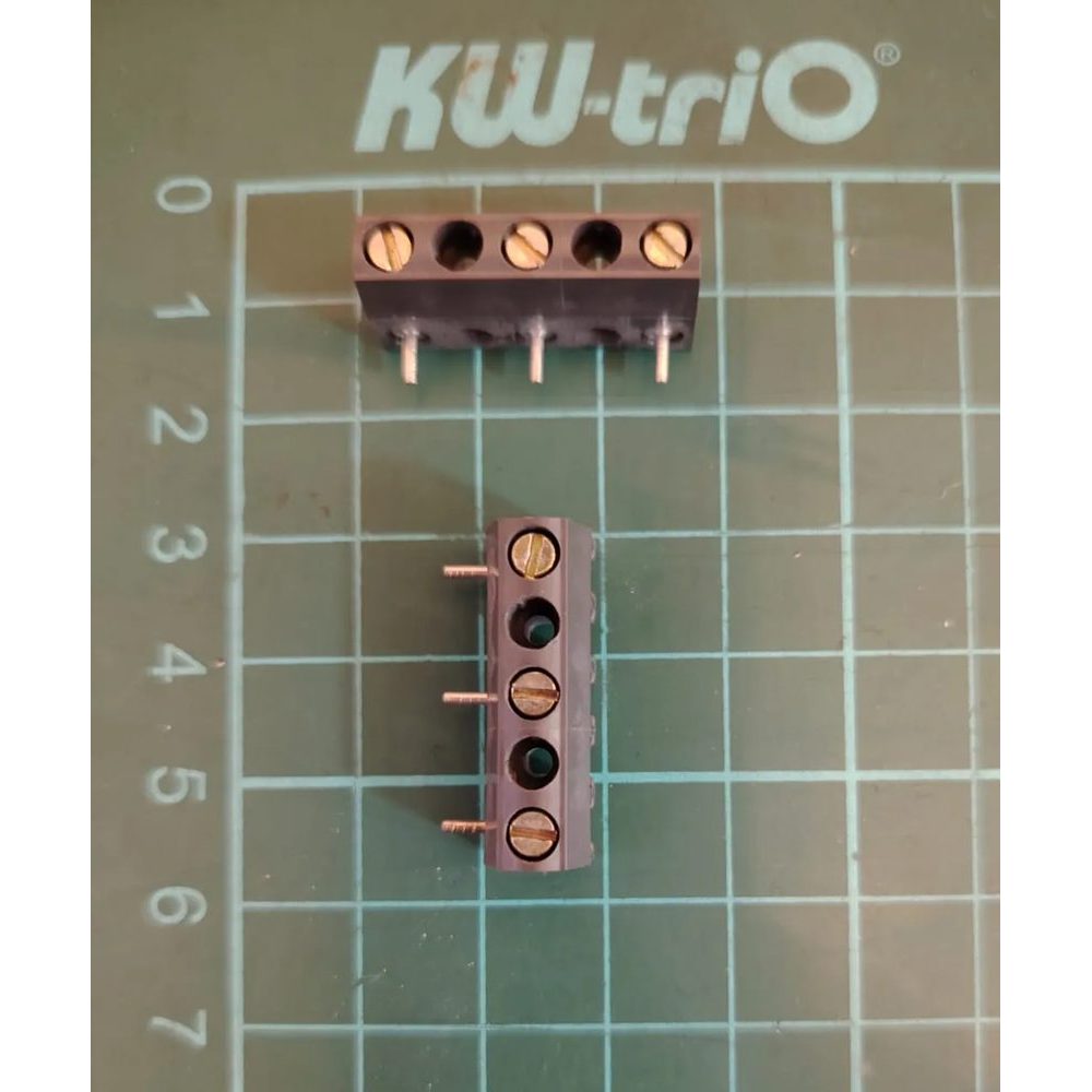 3-pin PCB terminal block