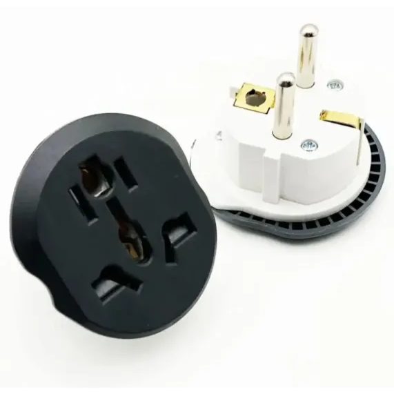 Universal Plug Converter